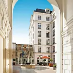 Bleues Modigliani Hotel