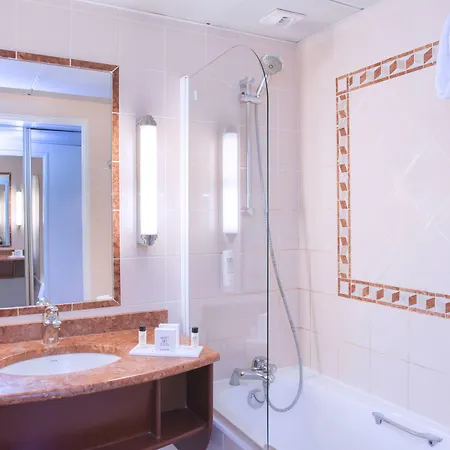 莫迪利亚尼别墅蓝色假日酒店 酒店