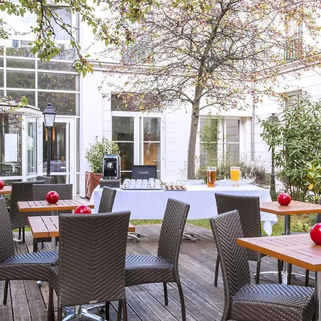 莫迪利亚尼别墅蓝色假日酒店 酒店 巴黎