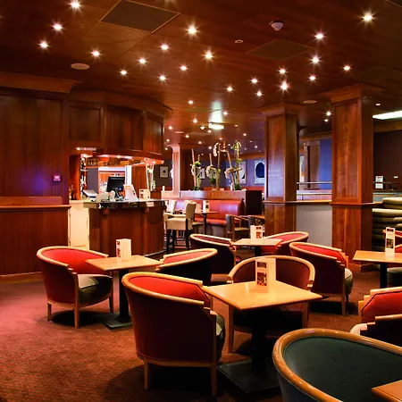 莫迪利亚尼别墅蓝色假日酒店 巴黎