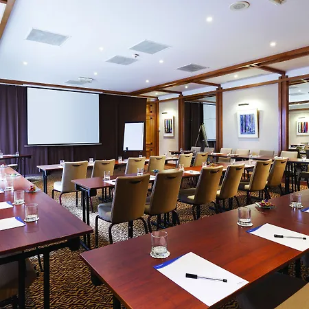 莫迪利亚尼别墅蓝色假日酒店