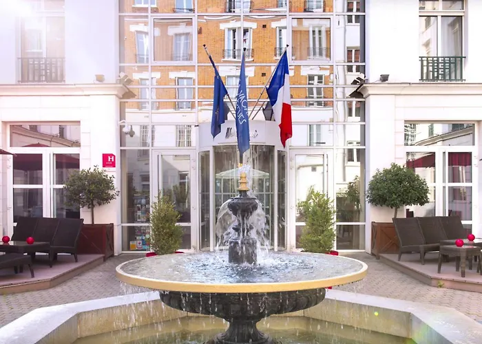 Hotel Bleues Modigliani Paris