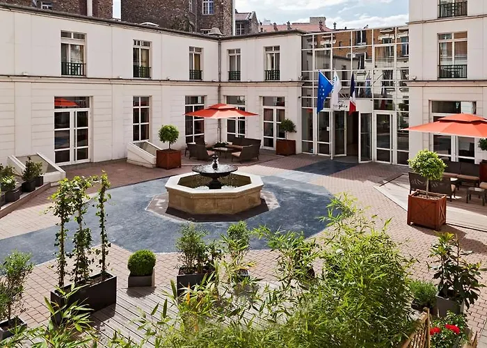 Bleues Modigliani Hotel 4*