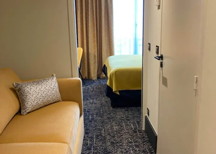 Bleues Modigliani Hotel 4*