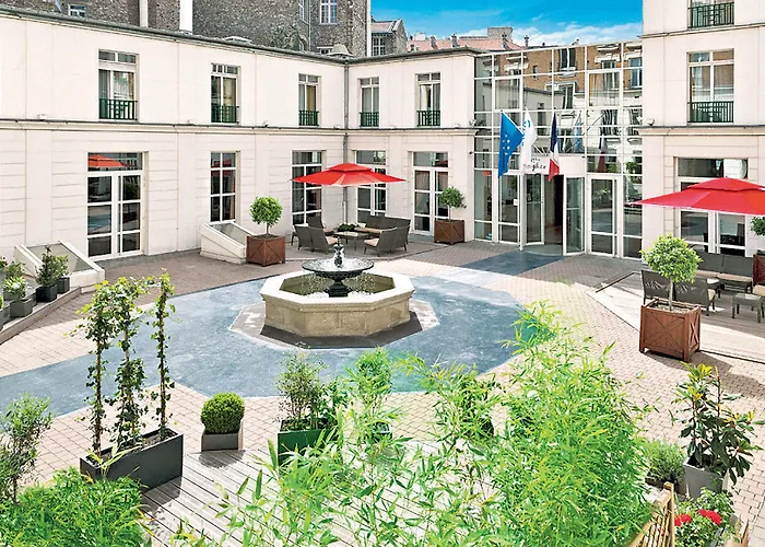 Bleues Modigliani Hotel 4*